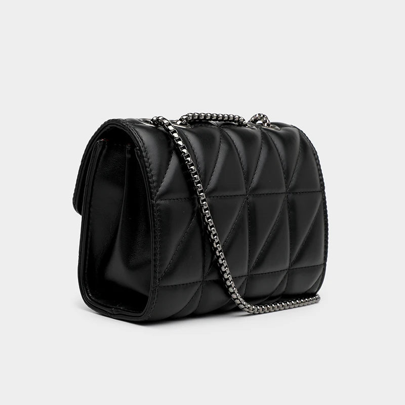 Shop Chic Chain Crossbody Bag - Versatile Shoulder & Diagonal Style for Women