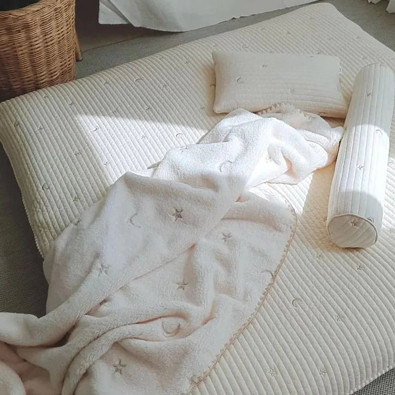 Soft Flannel Baby Blanket for Newborn Stroller Coral Fleece Warm Infant Babies Accessories Swaddle Wrap Blanket Bedding Cover