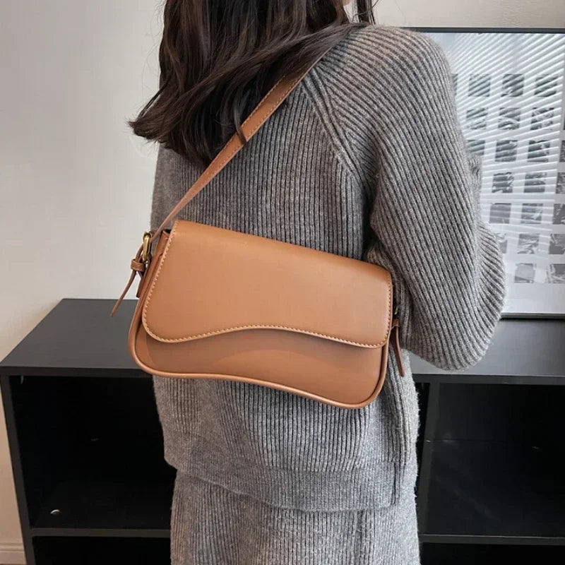 Shop Chic Leather Crossbody Bags for Women - Stylish Small Flap Shoulder Handbags