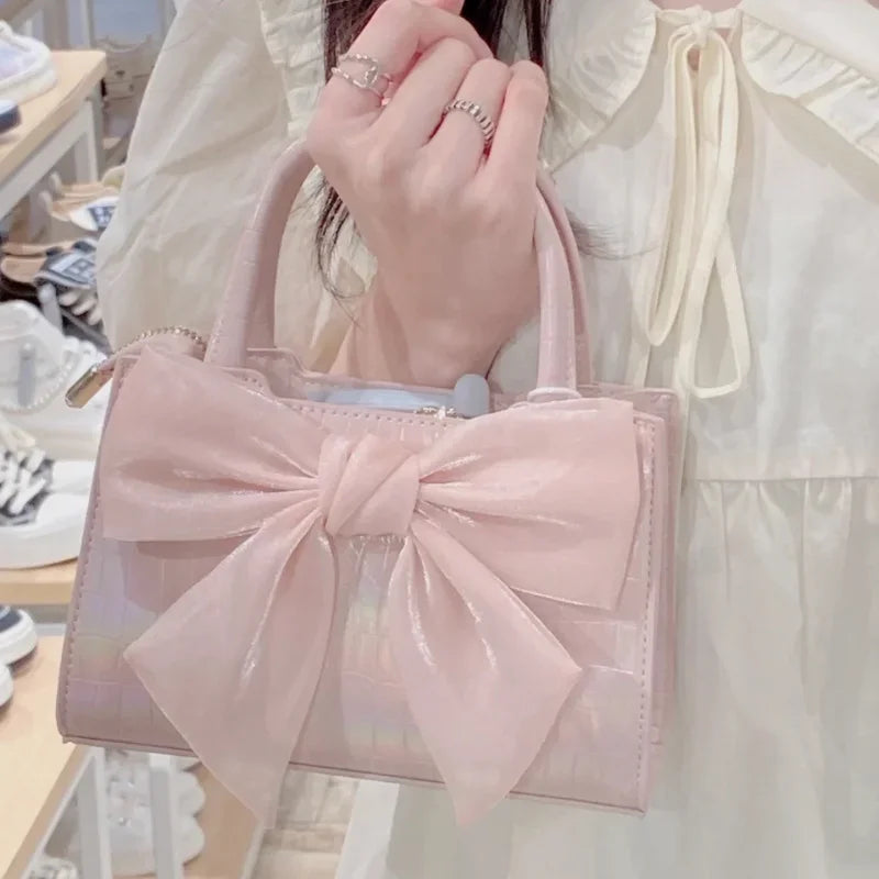 Shop Chic Pink Bowknot Clutch - Stylish Women's Shoulder Bag